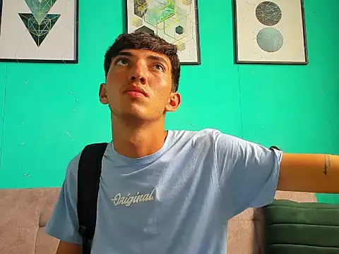 MaikolOrtizz Live XXX-Chat