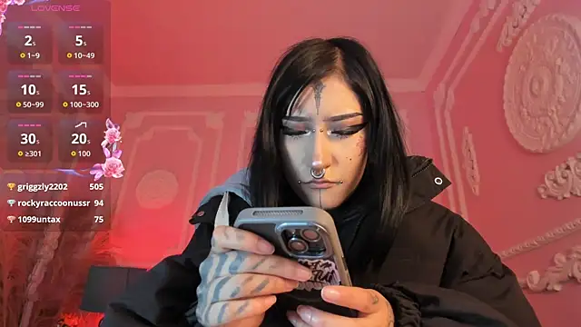 Kat_VonDe XXX чат на живо