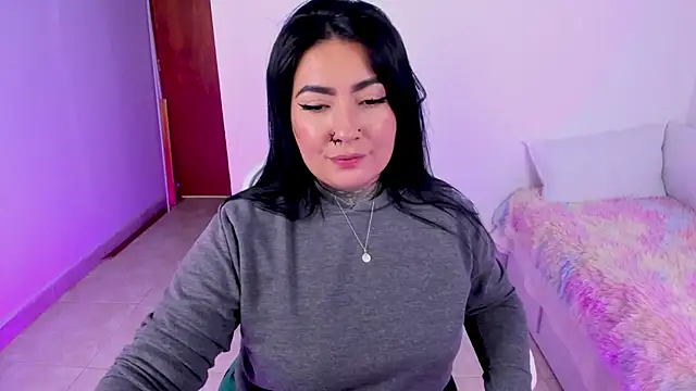 Živý XXX chat heeyy_kitty
