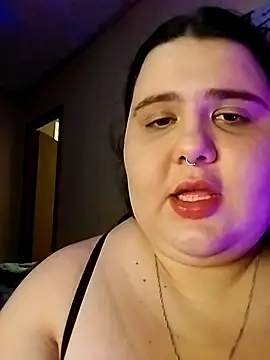 Vllada_Brattz Adlı Modelin Canlı XXX Sohbeti