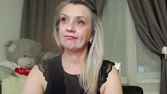Chatroom XXX en direct de Alessandra92