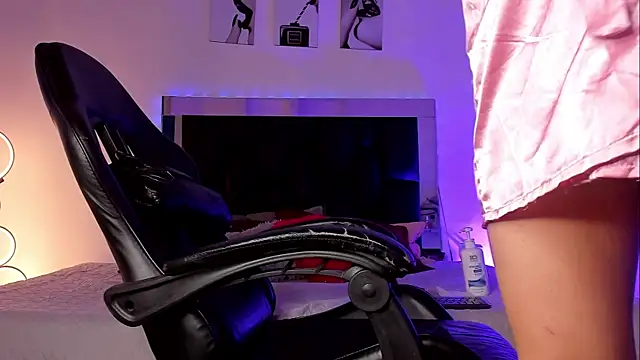 XXX chat uživo modela Alexxus_Smith