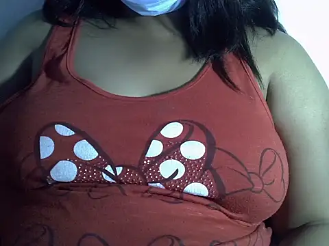 Chat XXX ao vivo de Artinah22