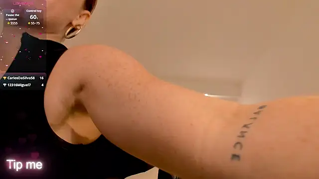CorinneRussoのライブXXXチャット