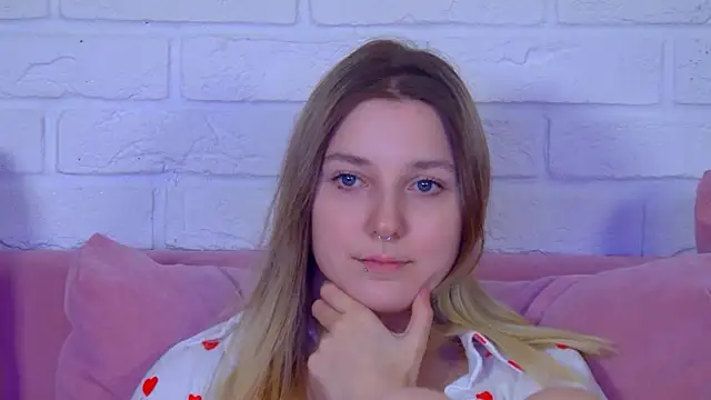 Chatroom XXX en direct de TinnaBurton