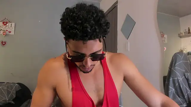 แชท XXX สดของ Kris_Khalifa69