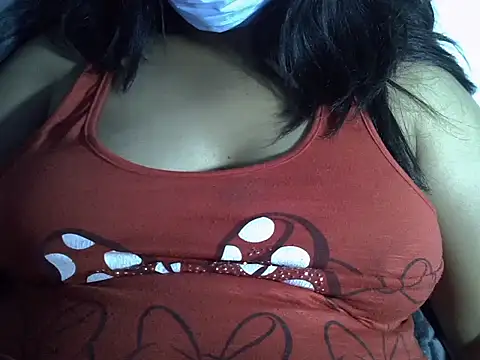 Chatroom XXX en direct de Artinah22