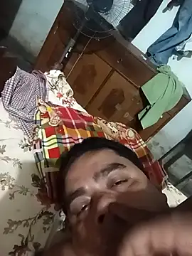 Show modela deshilnd na web-kameri