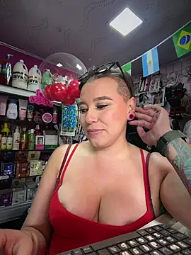 دردشة TamySweetness الجنسية المباشرة