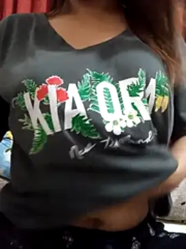 Chat XXX en directo de Tanha18