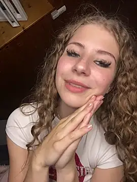 Živý XXX chat MilaRoseee