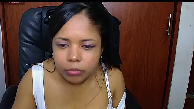 melika_sweet4's Live XXX Chat
