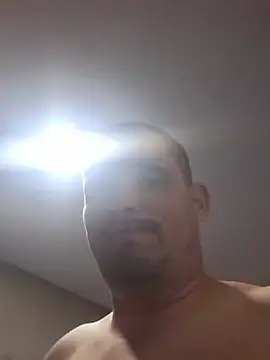 Chat +18 de Marcos2026A ao vivo