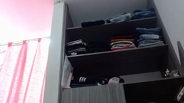 nicolle_milf1978のライブXXXチャット