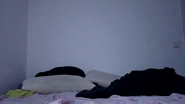 XXX chat uživo modela yanick931