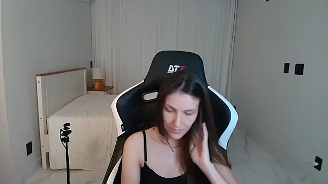 Chatroom XXX en direct de upssnowy