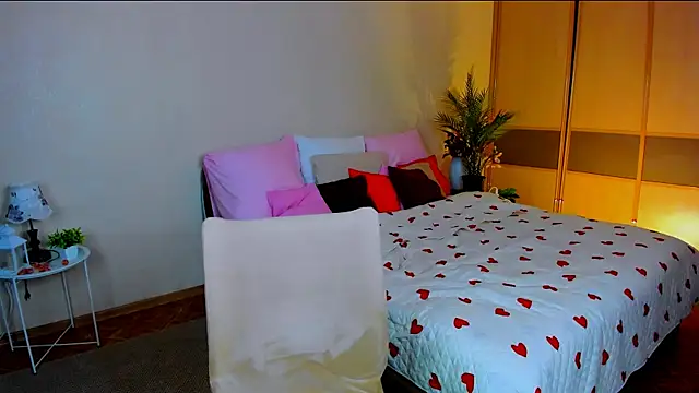 AlluringLookk Live XXX-chat