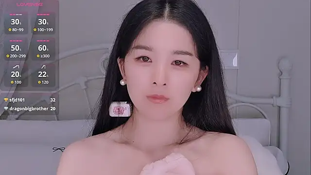 BingLin-'s Live XXX Chat