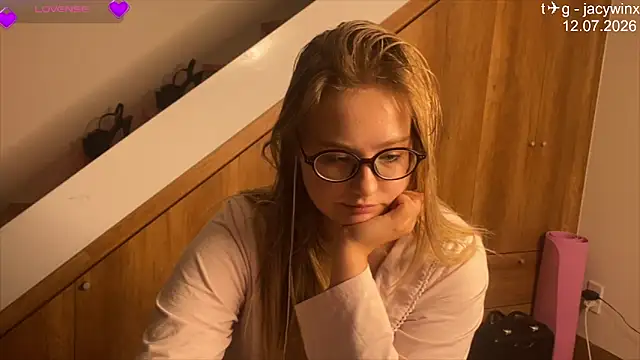 JacyWinslat – Naživo XXX chat