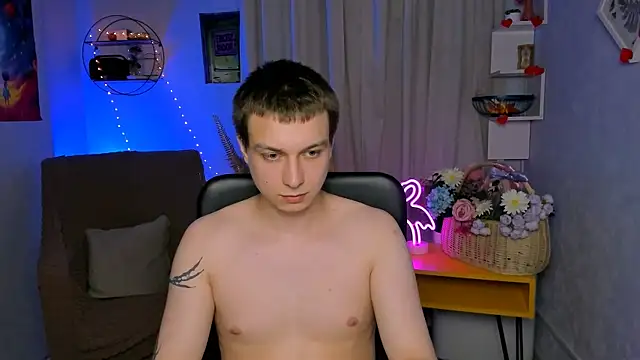 Show modela eric_nova na web-kameri