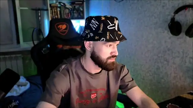 Chat +18 de _Serious_Man ao vivo