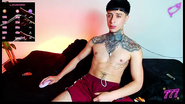 7_Saturno_7 Adlı Modelin Canlı XXX Sohbeti