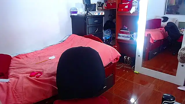 Czat XXX na żywo – MariamGray1