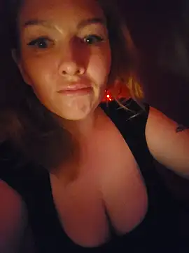 دردشة Katy_Brie الجنسية المباشرة