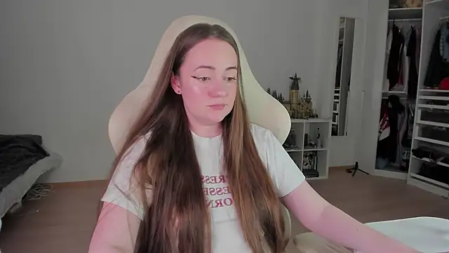 XXX chat uživo modela WalkingGirl