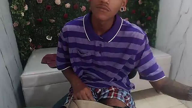 XXX chat uživo modela ManSant