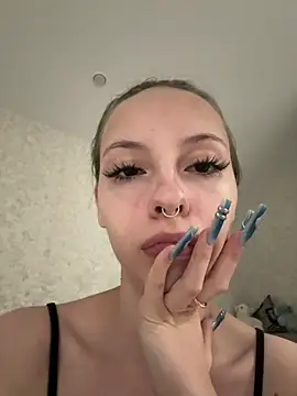 JulyOwens élő XXX-chatje