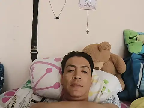Webkamerová show cachos2025