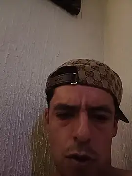 Junior_47 Live XXX-chat