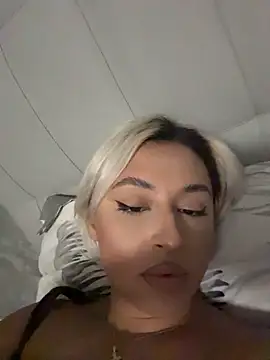 Kylie_One Chat XXX live