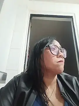 OliviaWilliamm live XXX chat
