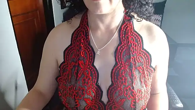 Chatroom XXX en direct de MATURETOPASIO