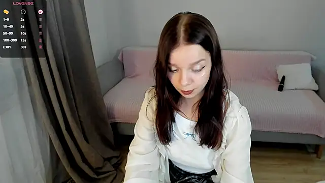 crystal_lilith Chat XXX live
