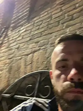 mihaixxx1 Chat XXX live