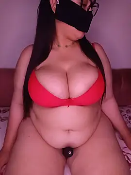 salma11125 Show in webcam