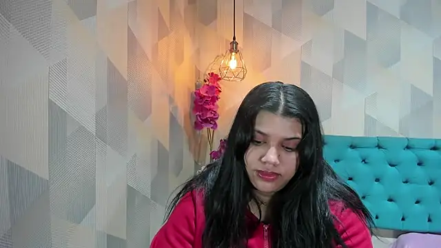 LindaBreeS' Live XXX Chat