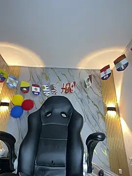 Tinakitten Live XXX-chat