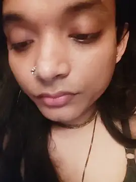 SweetTsAngel XXX чат на живо