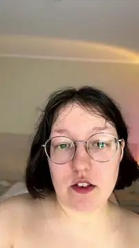 Živý XXX chat EmiSparks