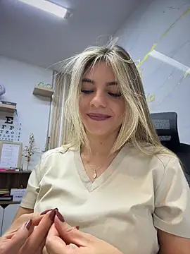 Webkamerová show alicee16