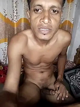 Priankaboudi Adlı Modelin Canlı XXX Sohbeti