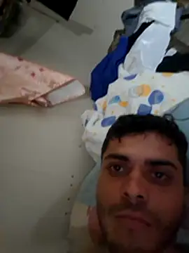 Handsomeboy3344's Live XXX Chat