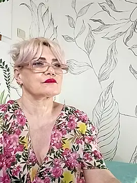 Catty_Lady Live XXX Chat