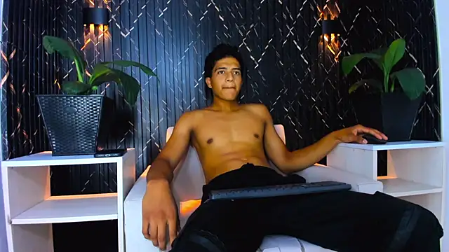 MaxWyatt_ 라이브 XXX 채팅