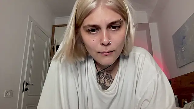 Chat +18 de Ella_Bloom ao vivo
