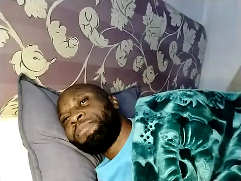 Stallion100 Live XXX Chat